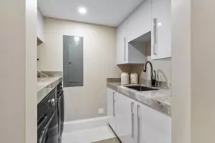 2818 SE Dune Dr, Stuart, FL 34996 - Photo 41