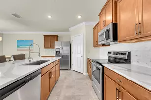 2785 Granville Mnr SW, Vero Beach, FL 32968 - Photo 11