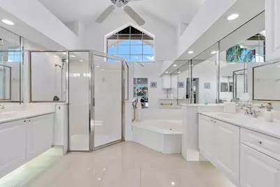 7685 Dorchester Road, Boynton Beach, FL 33472 - Photo 17