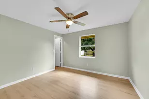 1652 SW Crawford Ave, Port Saint Lucie, FL 34953 - Photo 17