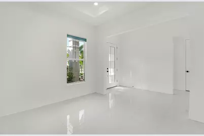 10815 Stellar Circle, Palm Beach Gardens, FL 33412 - Photo 9