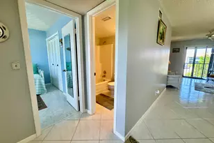 7214 Golf Colony Ct, Lake Worth, FL 33467 - Photo 5