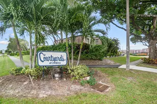 7690 Courtyard Run W, Boca Raton, FL 33433 - Photo 23