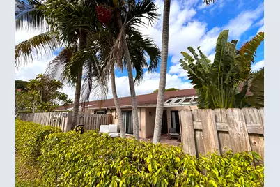 1005 NW 53rd St Street, Deerfield Beach, FL 33064 - Photo 5