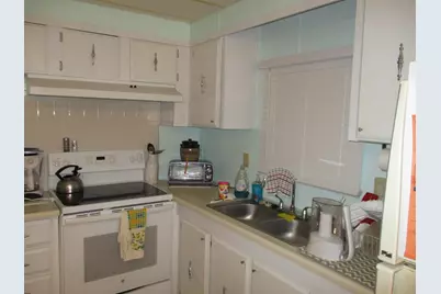 7915 SE Independence Avenue, Hobe Sound, FL 33455 - Photo 3