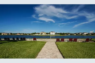 1962 NW Cataluna Circle, Port Saint Lucie, FL 34986 - Photo 37