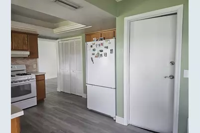 9761 NW 24th Place, Sunrise, FL 33322 - Photo 11
