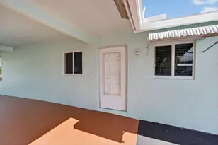 632 Hummingbird Ln, Delray Beach, FL 33445 - Photo 7