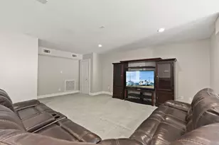 1911 Surfside Dr, Fort Pierce, FL 34949 - Photo 41