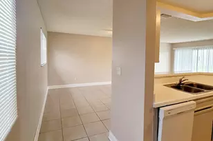 3421 NW 44th St, Oakland Park, FL 33309 - Photo 15