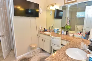 11320 SW Lake Park Dr, Port Saint Lucie, FL 34987 - Photo 31