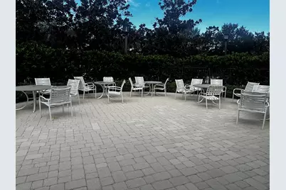 11320 SW Lake Park Drive, Port Saint Lucie, FL 34987 - Photo 9