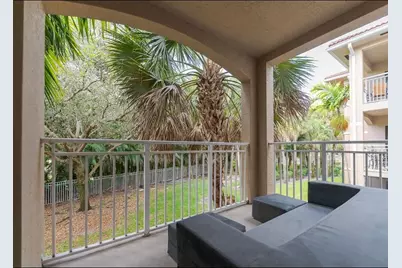 6556 Emerald Dunes Drive, Unit #207, West Palm Beach, FL 33411 - Photo 3