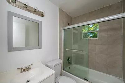 2108 Avenue E, Fort Pierce, FL 34950 - Photo 13