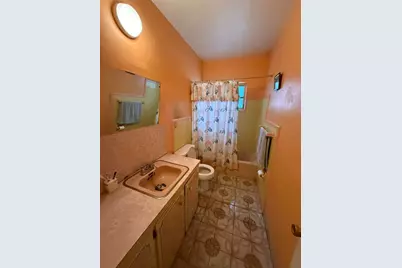 10430 NW 28th Court, Miami, FL 33147 - Photo 17