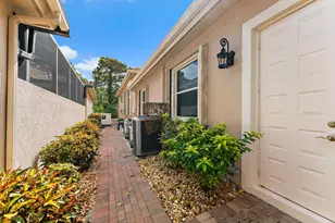 200 Montant Dr, Palm Beach Gardens, FL 33410 - Photo 73