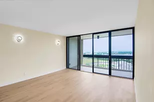 2400 Presidential Way Unit, West Palm Beach, FL 33401 - Photo 19