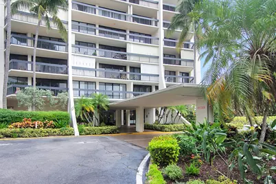 2400 Presidential Way, Unit #Ph2, West Palm Beach, FL 33401 - Photo 7