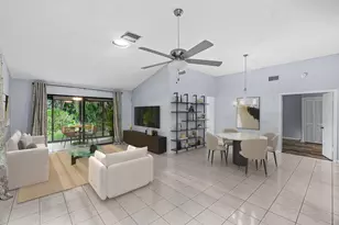 10173 Chestwood Rd, Boynton Beach, FL 33437 - Photo 5