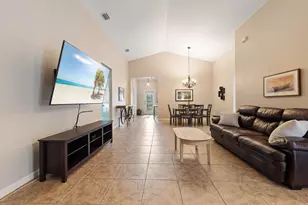 8156 Westfield Cir, Vero Beach, FL 32966 - Photo 9