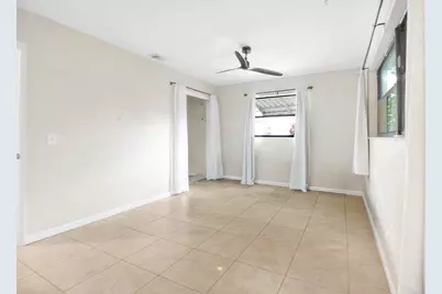 325 SE 10th Court, Deerfield Beach, FL 33441 - Photo 13