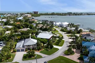 1606 Thumb Point Dr, Fort Pierce, FL 34949 - Photo 71