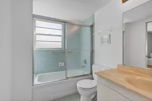 2001 Guildford A, Boca Raton, FL 33434 - Photo 47