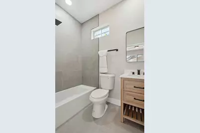 1018 Carolina Circle SW, Vero Beach, FL 32962 - Photo 33