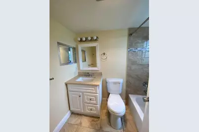 205 Salisbury I, West Palm Beach, FL 33417 - Photo 5