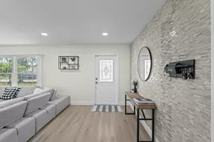 188 Martin Cir, Royal Palm Beach, FL 33411 - Photo 11