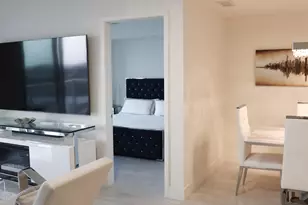 2000 Metropica Wy, Sunrise, FL 33323 - Photo 5