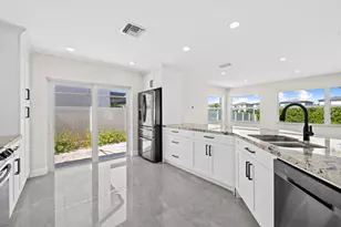 23162 L'Ermitage Cir, Boca Raton, FL 33433 - Photo 11