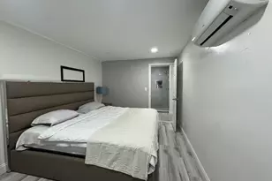 200 NE 56th St, Oakland Park, FL 33334 - Photo 33