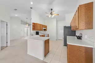 831 SE 25th St, Okeechobee, FL 34974 - Photo 5