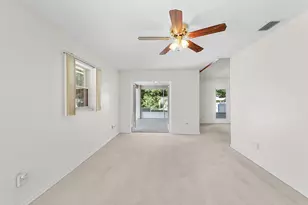 831 SE 25th St, Okeechobee, FL 34974 - Photo 11