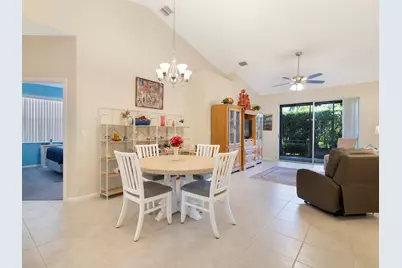 10788 Royal Caribbean Circle, Boynton Beach, FL 33437 - Photo 7