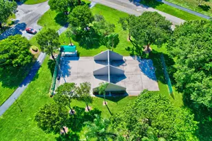 8146 Windgate Dr, Boca Raton, FL 33496 - Photo 27