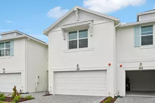 591 Salisbury Cir, Fort Pierce, FL 34982 - Photo 3