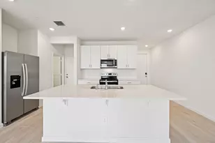 591 Salisbury Cir, Fort Pierce, FL 34982 - Photo 11