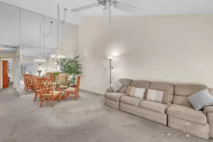 117 Sunshine Blvd, Royal Palm Beach, FL 33411 - Photo 13