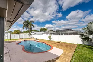 8301 SW 27th Pl, Davie, FL 33328 - Photo 33