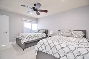 7504 Sierra Dr E, Boca Raton, FL 33433 - Photo 31
