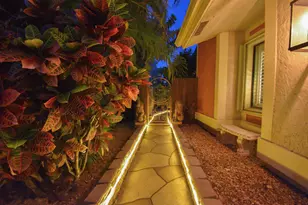 7504 Sierra Dr E, Boca Raton, FL 33433 - Photo 5
