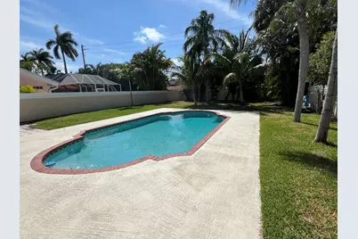 2387 Oak Tree Lane, West Palm Beach, FL 33409 - Photo 5