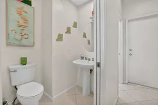 2565 NW 52nd St, Boca Raton, FL 33496 - Photo 17