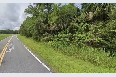 8702 Fort Pierce Boulevard, Fort Pierce, FL 34951 - Photo 3