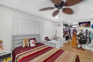 7026 Pine Tree Ln, Lake Clarke Shores, FL 33406 - Photo 9