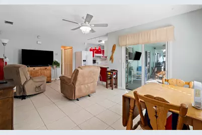 2361 SE Saphire Terrace, Port Saint Lucie, FL 34952 - Photo 23