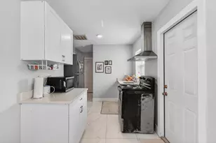 614 N E St, Lake Worth Beach, FL 33460 - Photo 43