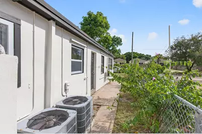 614 N E Street, Lake Worth Beach, FL 33460 - Photo 53